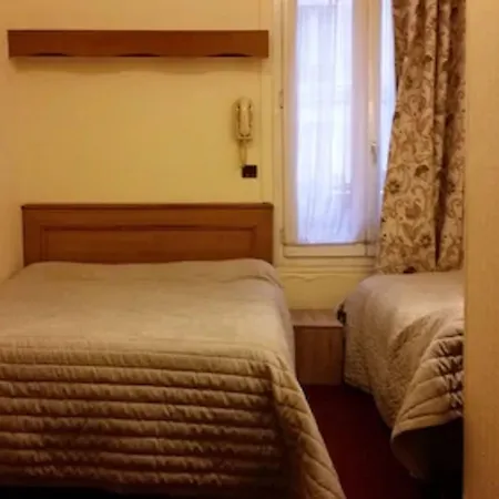Отель Bercy *