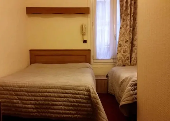 Отель Bercy *