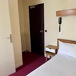 巴黎贝西酒店